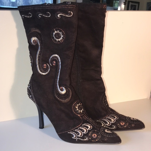 Beautiful Brown Embroidered Knee High Boot - Picture 1 of 8
